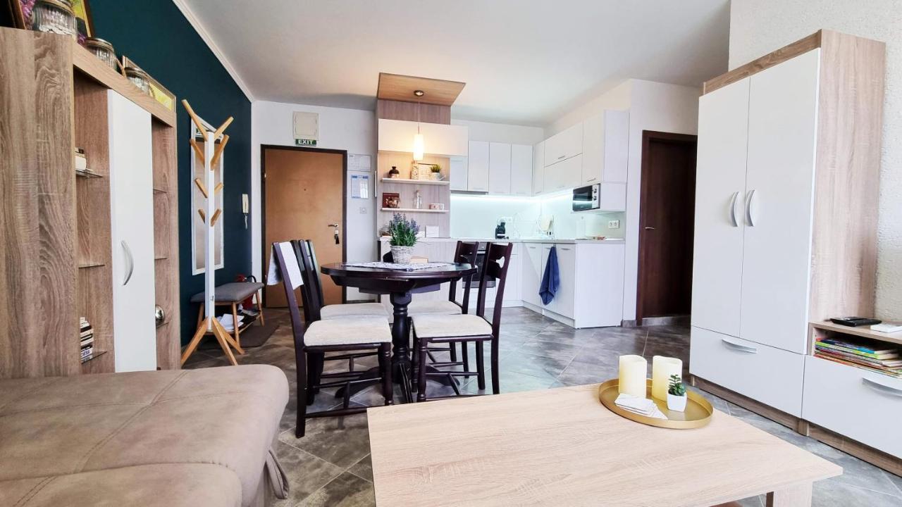 The View Veliko Tarnovo Apartment Bagian luar foto